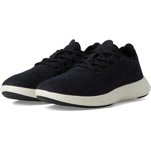 NWOB all birds women’s wool runners black ivory